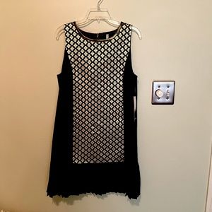 Black and gold above-the-knee semi-formal dress. Never worn + tags on!